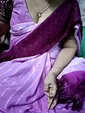 baby-nisha from StripChat is Freechat