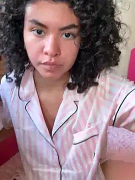 babydrippp from StripChat is Freechat