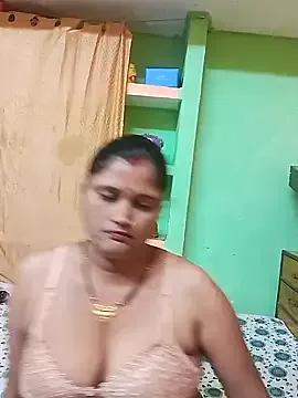 babyloveyou444 from StripChat