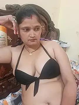 babyloveyou444 from StripChat