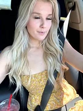babyparisxoxo from StripChat