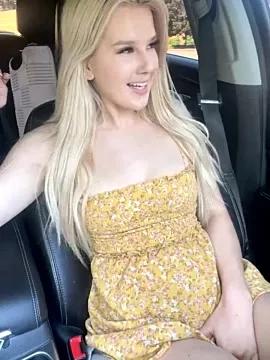 babyparisxoxo from StripChat
