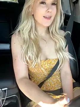 babyparisxoxo from StripChat