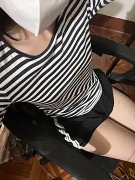 Babyshow25 on StripChat 