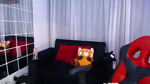 babyyuna_21 from StripChat