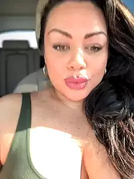 BadAssVeronica from StripChat