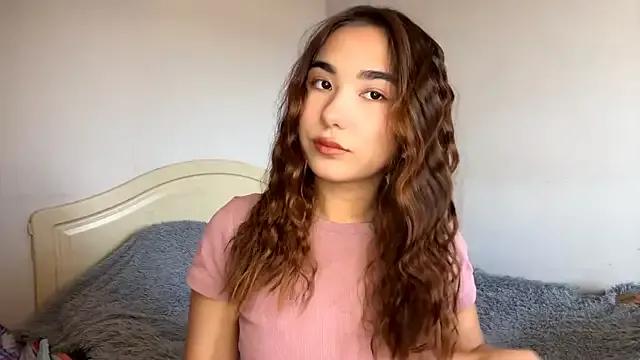 BahaiHeaven from StripChat is Freechat
