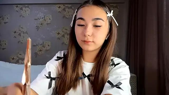 BahaiHeaven from StripChat is Freechat