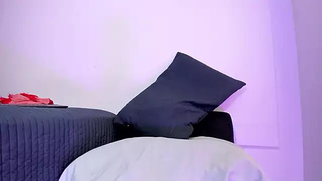 Bahianamoon_ from StripChat is Freechat