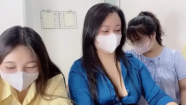 Bamboo_Swetie on StripChat 