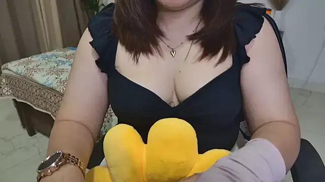 Bangalore_queen00 from StripChat is Freechat