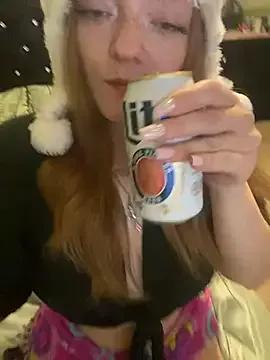 bankruptbabe from StripChat is Freechat