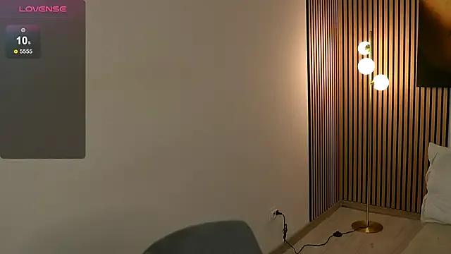 BarbaraXoXoX from StripChat is Freechat