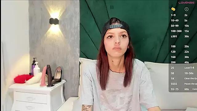 Barbye_Jones from StripChat is Freechat