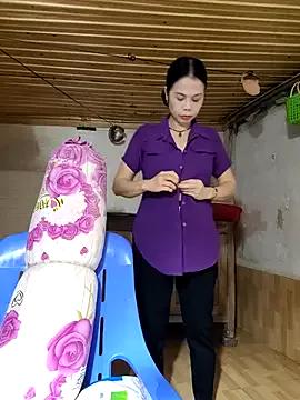 Basanis68 from StripChat
