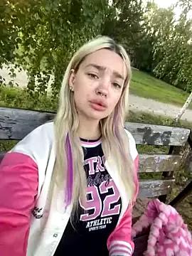 Bbarby from StripChat