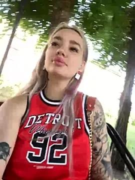 Bbarby from StripChat