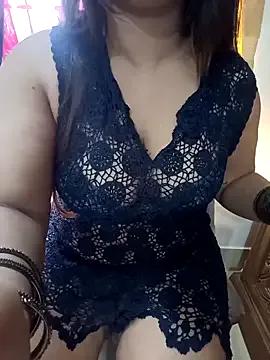Beauty_Queen_Soniya from StripChat is Freechat