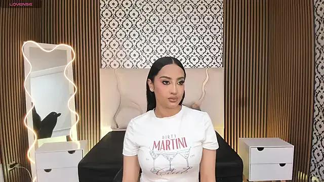 BEELLA_TAY1 from StripChat is Freechat