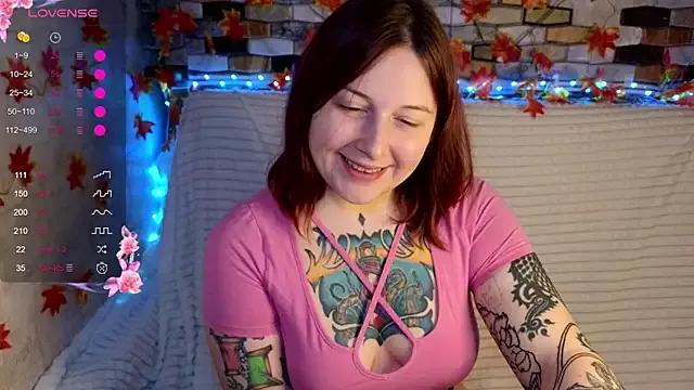 Belinda_Starlight from StripChat is Freechat