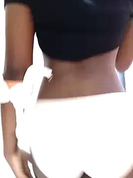 BelindaLexy from StripChat is Freechat