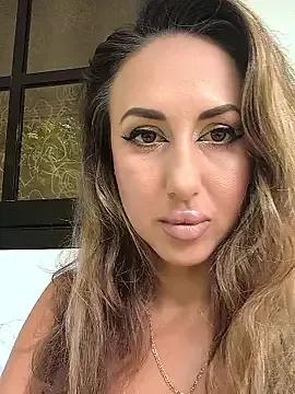 Bella-Grace from StripChat is Freechat
