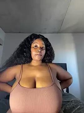 Bella-Porsche from StripChat