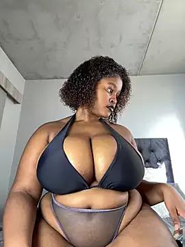 Bella-Porsche from StripChat