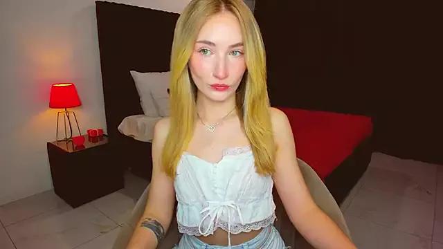bella__rose from StripChat
