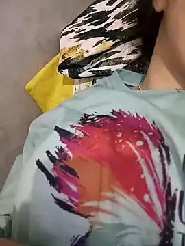 bella_bellaa from StripChat