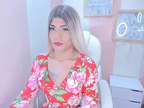 bella_heidy from StripChat