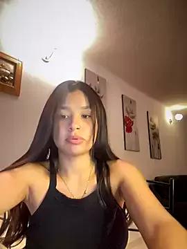 bella_parisi from StripChat is Freechat
