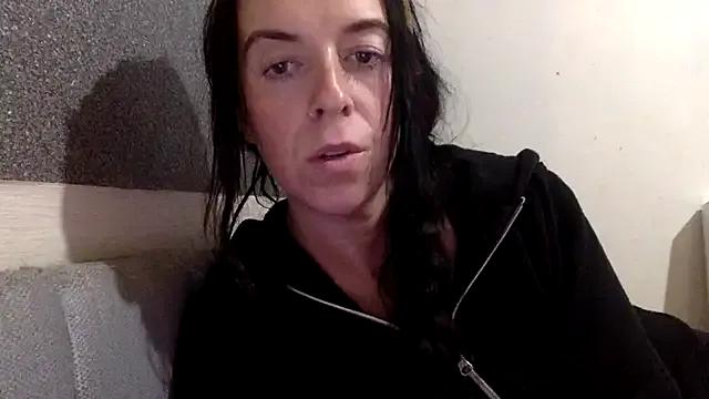 Bellababexox_ from StripChat is Freechat
