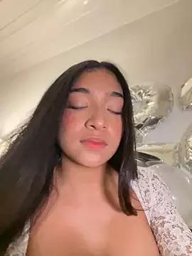 Bellafr from StripChat