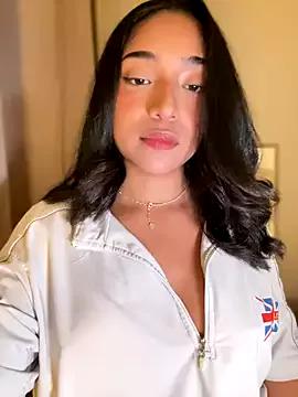 Bellafr from StripChat
