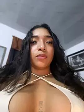 Bellafr from StripChat