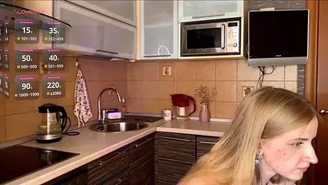 BellaGaler from StripChat is Freechat