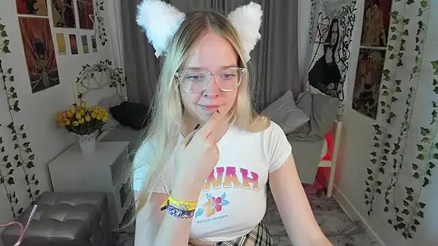 BellaMontgomery from StripChat