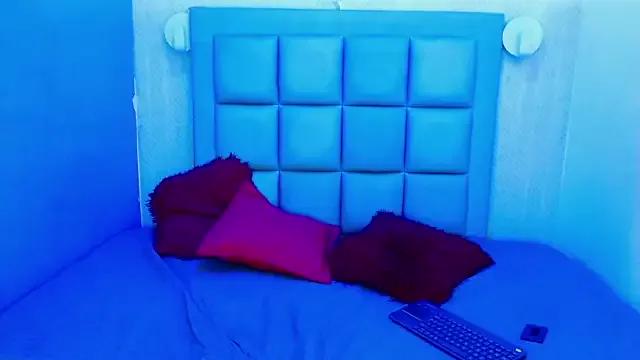 BellaPregnant from StripChat