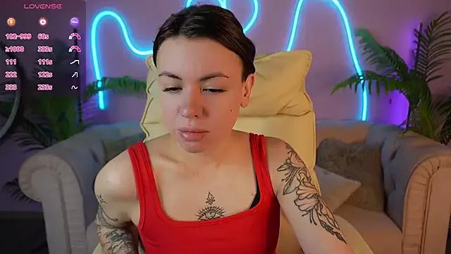 BellaSpark_ from StripChat is Freechat