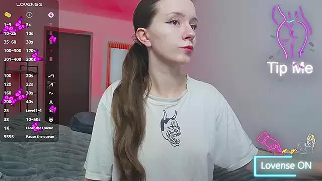 BellaVelure from StripChat is Freechat