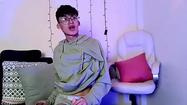 bellmontneon on StripChat 