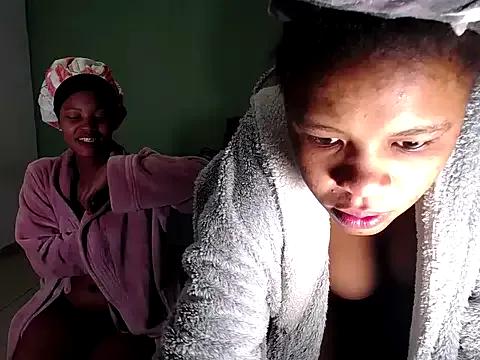 BendMeOverXX from StripChat is Freechat