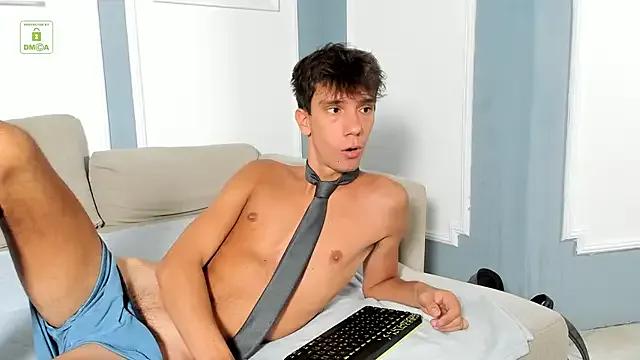 Benny_Powell from StripChat is Freechat