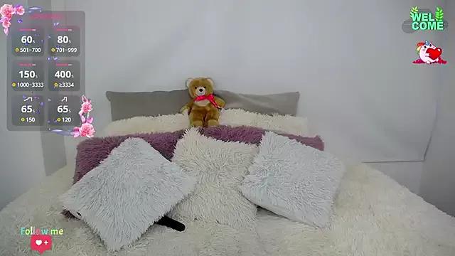 Bianca____ from StripChat is Freechat