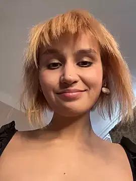 bigbabykiki from StripChat