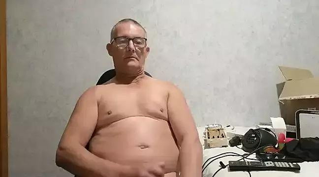 bigballnz from StripChat
