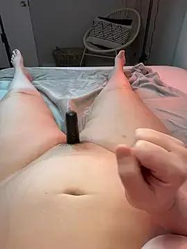 bigirl1979 from StripChat