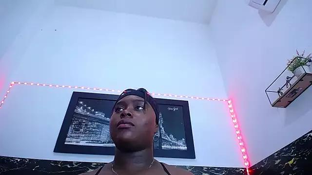 biigass_ebony from StripChat