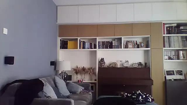 bimba2004 from StripChat
